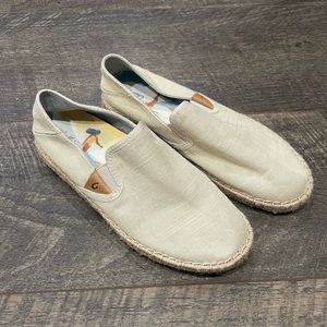 OluKai Kaula Pa'a Kapa Convertible Espadrille Shoes